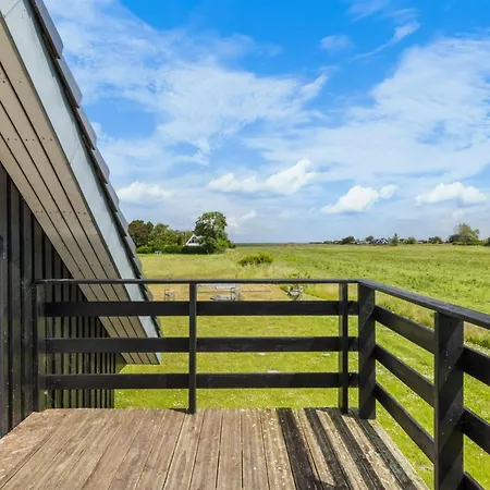 Ung - 460m From The Sea By Interhome