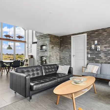 بيت للعطل Ung - 460m From The Sea By Interhome